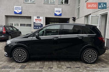 Хэтчбек Mercedes-Benz B-Class 2016 в 