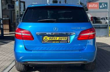 Хэтчбек Mercedes-Benz B-Class 2015 в 