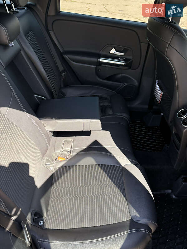 Хэтчбек Mercedes-Benz B-Class 2019 в Житомире