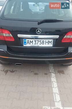 Хэтчбек Mercedes-Benz B-Class 2005 в 