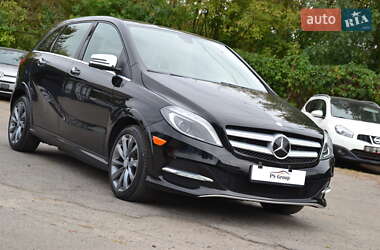 Хэтчбек Mercedes-Benz B-Class 2015 в 