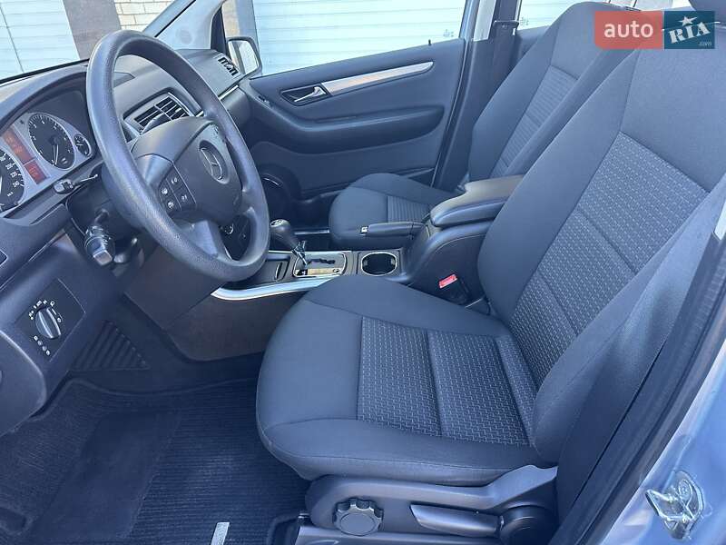 Хэтчбек Mercedes-Benz B-Class 2010 в Луцке