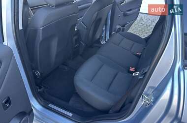 Хэтчбек Mercedes-Benz B-Class 2010 в 