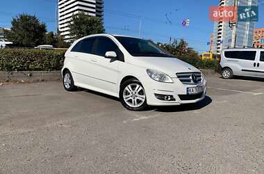 Хэтчбек Mercedes-Benz B-Class 2010 в Киеве