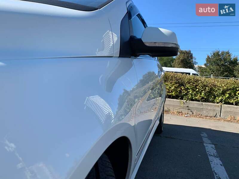 Хэтчбек Mercedes-Benz B-Class 2010 в Киеве