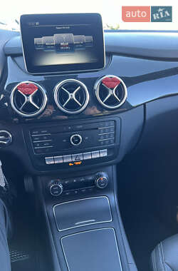 Хэтчбек Mercedes-Benz B-Class 2015 в 