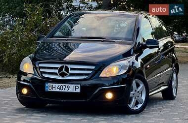 Хэтчбек Mercedes-Benz B-Class 2008 в 