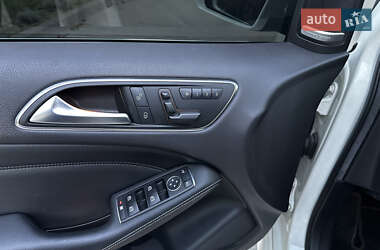Хэтчбек Mercedes-Benz B-Class 2014 в 