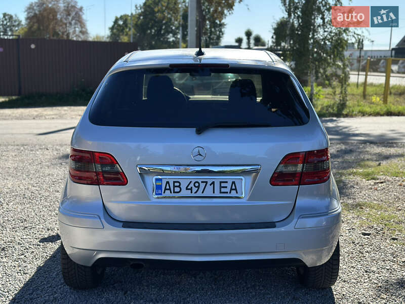 Хэтчбек Mercedes-Benz B-Class 2010 в Виннице фото 16 Хэтчбек Mercedes-Benz B-Class 2010 в Виннице