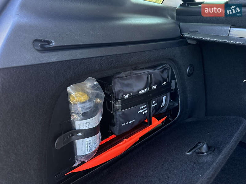 Хэтчбек Mercedes-Benz B-Class 2010 в Виннице фото 38 Хэтчбек Mercedes-Benz B-Class 2010 в Виннице