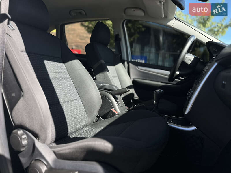 Хэтчбек Mercedes-Benz B-Class 2010 в Виннице фото 45 Хэтчбек Mercedes-Benz B-Class 2010 в Виннице