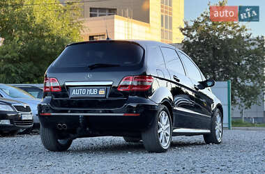 Хэтчбек Mercedes-Benz B-Class 2005 в 