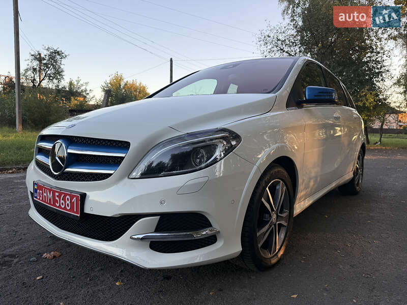 Хэтчбек Mercedes-Benz B-Class 2016 в Ковеле