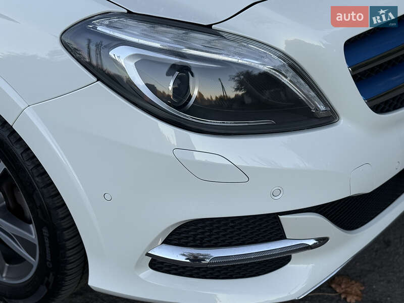 Хэтчбек Mercedes-Benz B-Class 2016 в Ковеле