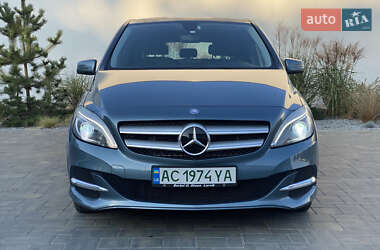 Хэтчбек Mercedes-Benz B-Class 2015 в 