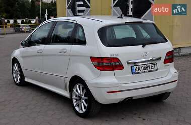 Хэтчбек Mercedes-Benz B-Class 2007 в 