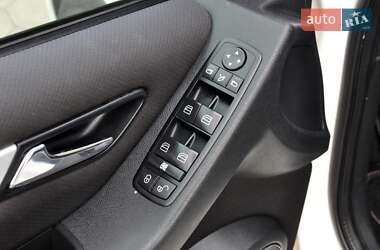 Хэтчбек Mercedes-Benz B-Class 2007 в 