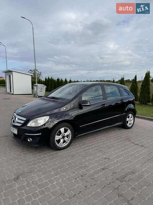 Хэтчбек Mercedes-Benz B-Class 2010 в Львове