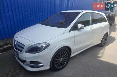 Хетчбек Mercedes-Benz B-Class 2015 в Кропивницькому
