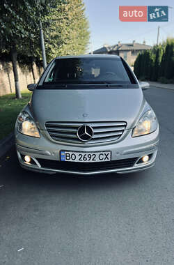 Хетчбек Mercedes-Benz B-Class 2006 в 