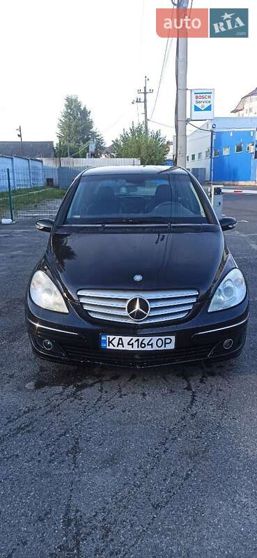 Хэтчбек Mercedes-Benz B-Class 2005 в 