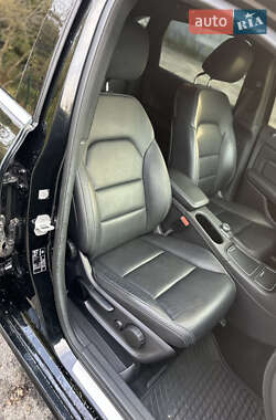 Хэтчбек Mercedes-Benz B-Class 2015 в 