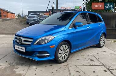 Хэтчбек Mercedes-Benz B-Class 2014 в 
