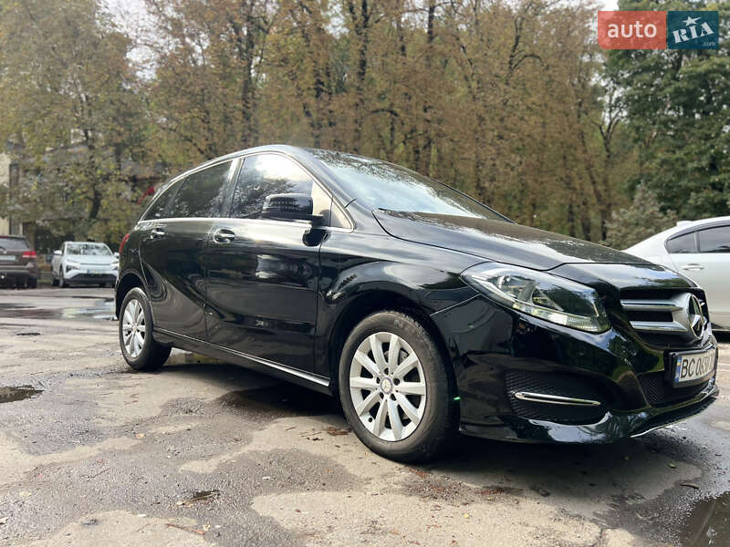 Хэтчбек Mercedes-Benz B-Class 2017 в Львове