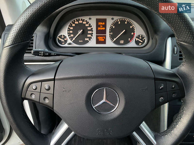 Хэтчбек Mercedes-Benz B-Class 2010 в Киеве