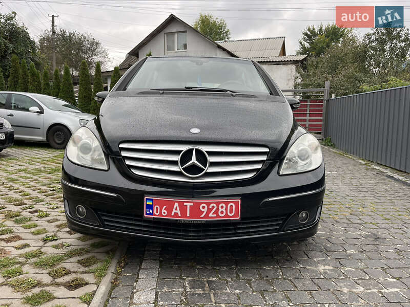 Хэтчбек Mercedes-Benz B-Class 2006 в Звягеле