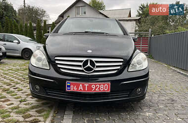 Хэтчбек Mercedes-Benz B-Class 2006 в 