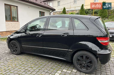 Хэтчбек Mercedes-Benz B-Class 2006 в 