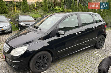Хэтчбек Mercedes-Benz B-Class 2006 в 