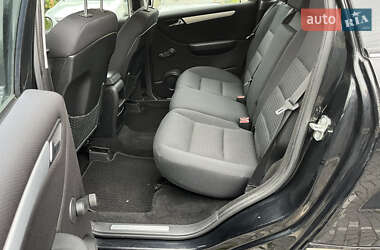Хэтчбек Mercedes-Benz B-Class 2006 в 
