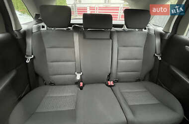 Хэтчбек Mercedes-Benz B-Class 2006 в 