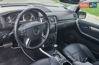 Хэтчбек Mercedes-Benz B-Class 2011 в 
