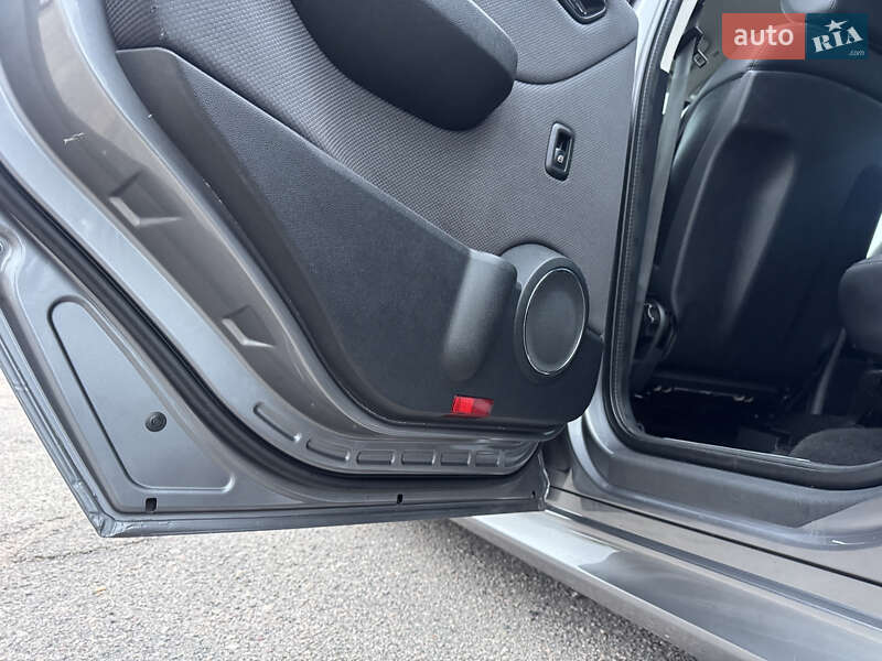 Хэтчбек Mercedes-Benz B-Class 2009 в Белой Церкви