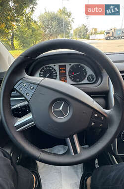 Хетчбек Mercedes-Benz B-Class 2010 в 