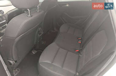 Хэтчбек Mercedes-Benz B-Class 2015 в 