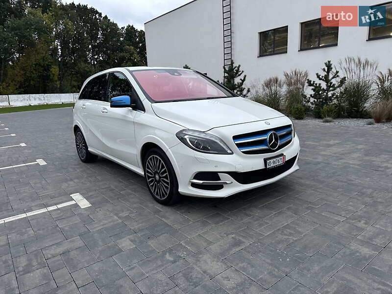 Хэтчбек Mercedes-Benz B-Class 2015 в Луцке