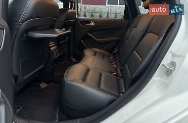 Хэтчбек Mercedes-Benz B-Class 2015 в 