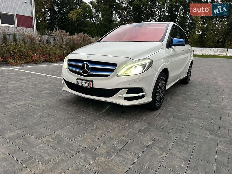 Хэтчбек Mercedes-Benz B-Class 2015 в Луцке