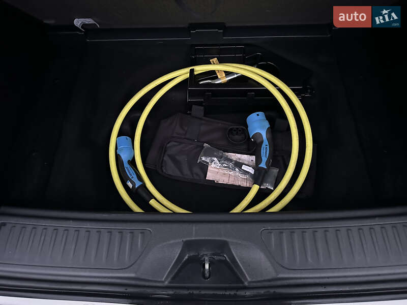 Хэтчбек Mercedes-Benz B-Class 2015 в Луцке