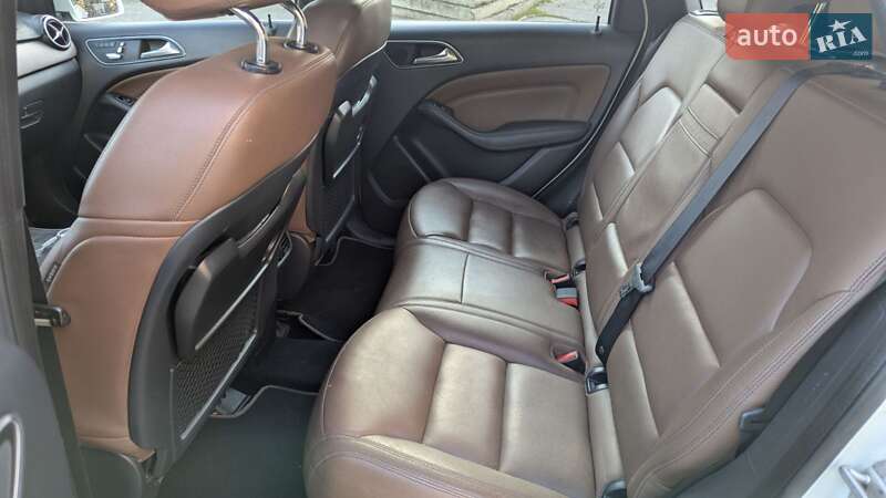 Хэтчбек Mercedes-Benz B-Class 2015 в Белой Церкви