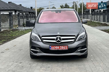 Хэтчбек Mercedes-Benz B-Class 2015 в 