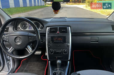 Хэтчбек Mercedes-Benz B-Class 2005 в 