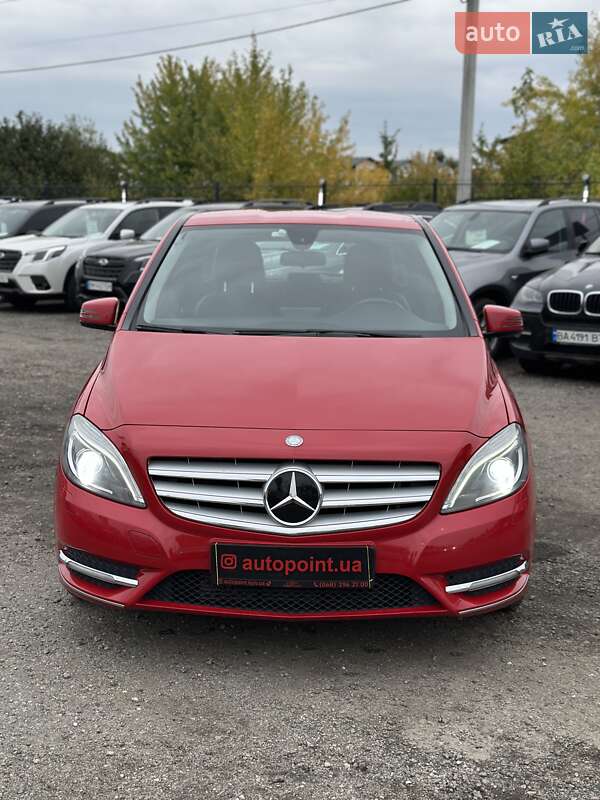 Mercedes-Benz B-Class 2013