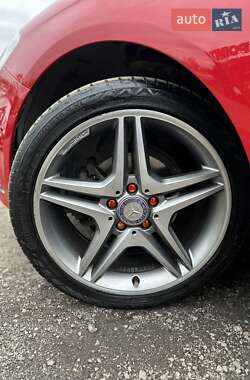 Хэтчбек Mercedes-Benz B-Class 2013 в 