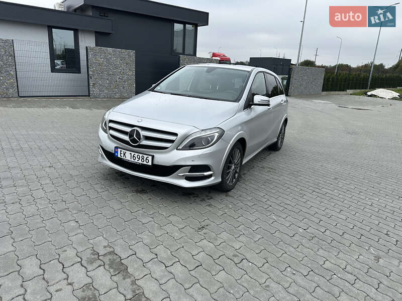 Хетчбек Mercedes-Benz B-Class 2016 в Львові фото 24 Хетчбек Mercedes-Benz B-Class 2016 в Львові