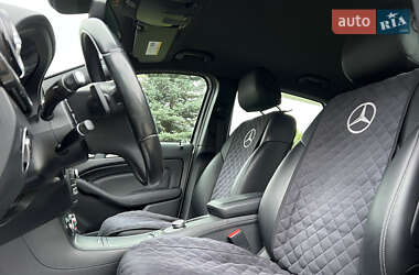 Хэтчбек Mercedes-Benz B-Class 2017 в 